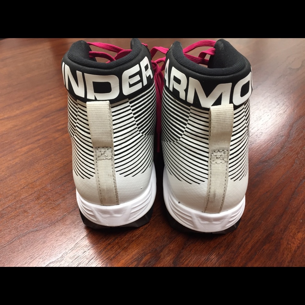 Under Armour M 7.5 cleats - Picture 4 of 8